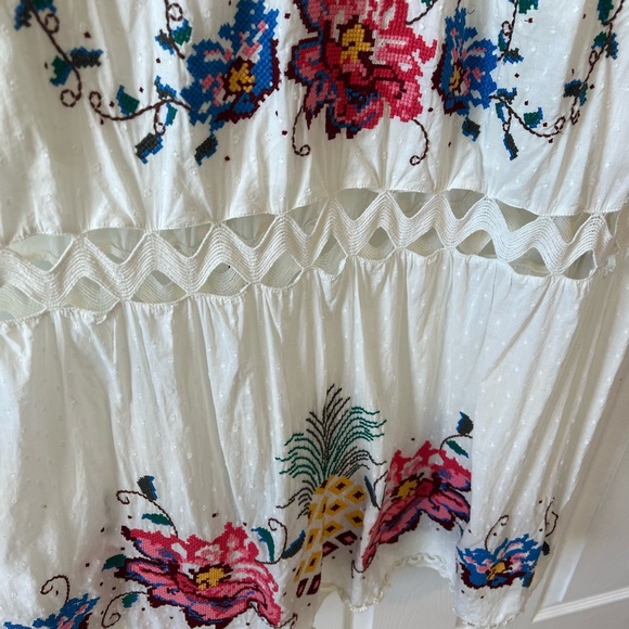 FARM Rio Macaw Cross Stitch Embroidered Maxi Dress - Picture 4 of 7